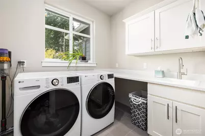 18727 55th Street SE, Snohomish, WA 98290 - Photo 19