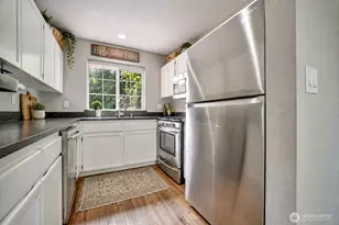 38704 SE Beta St, Snoqualmie, WA 98065 - Photo 5
