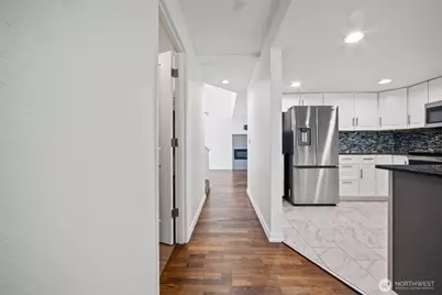 720 141st Lane SE #713, Bellevue, WA 98007 - Photo 7
