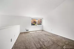 720 141st Ln SE, Bellevue, WA 98007 - Photo 15