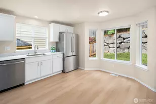22521 SE 267th St, Maple Valley, WA 98038 - Photo 11