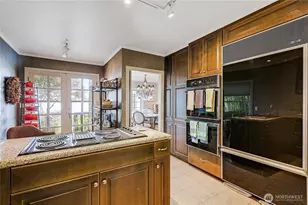837 Colchester Dr E, Port Orchard, WA 98366 - Photo 29