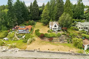837 Colchester Dr E, Port Orchard, WA 98366 - Photo 13