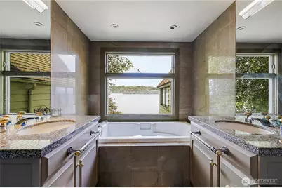 837 Colchester Drive E, Port Orchard, WA 98366 - Photo 35