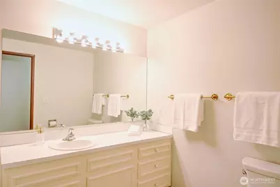 510 Sioux Drive W, Mount Vernon, WA 98273 - Photo 17