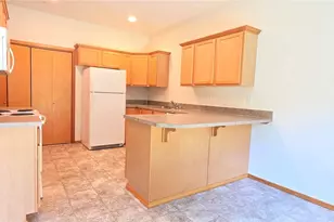 50 E Beaumont Dr, Shelton, WA 98584 - Photo 3