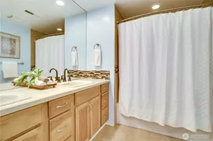 11206 Clover Park Dr SW, Lakewood, WA 98499 - Photo 9