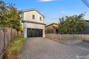 3647 33rd Ave W, Seattle, WA 98199 - Photo 35