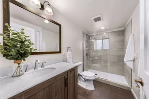 5717 59th Ave NE, Seattle, WA 98105 - Photo 29