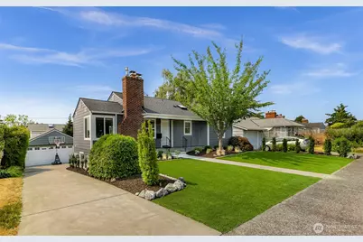 5717 59th Avenue NE, Seattle, WA 98105 - Photo 3