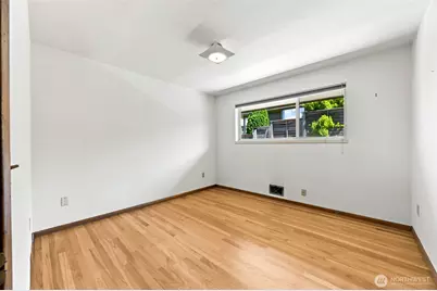 9304 23rd Avenue NW, Seattle, WA 98117 - Photo 23