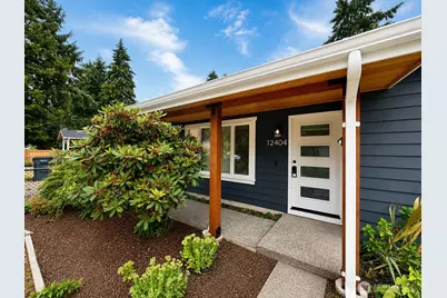 12404 95th Place NE, Kirkland, WA 98034 - Photo 3