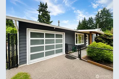 12404 95th Place NE, Kirkland, WA 98034 - Photo 1