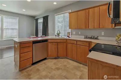 8225 Sweetbrier Loop SE, Olympia, WA 98513 - Photo 15