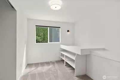 18015 Homeview Drive, Edmonds, WA 98026 - Photo 15