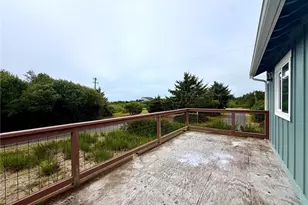 33 4th Ave, Ocean Shores, WA 98569 - Photo 9