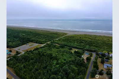 33 4th Avenue, Ocean Shores, WA 98569 - Photo 37
