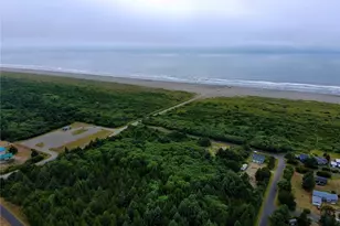 33 4th Ave, Ocean Shores, WA 98569 - Photo 37