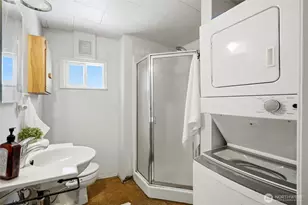 17056 26th Ave NE, Lake Forest Park, WA 98155 - Photo 21