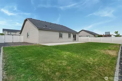 4229 W Cove West Drive, Moses Lake, WA 98837 - Photo 39