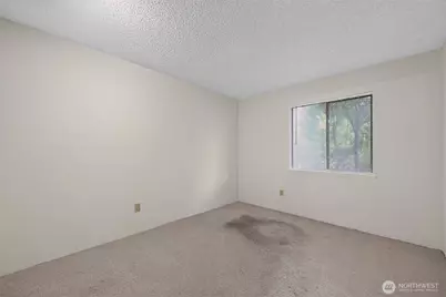 1740 NE 86th Street #101, Seattle, WA 98115 - Photo 25