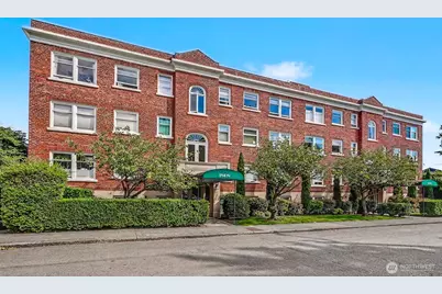 1808 Bigelow Avenue N #101B, Seattle, WA 98109 - Photo 1