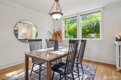 1808 Bigelow Avenue N #101B, Seattle, WA 98109 - Photo 7