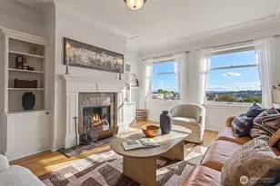 1808 Bigelow Ave N, Seattle, WA 98109 - Photo 3