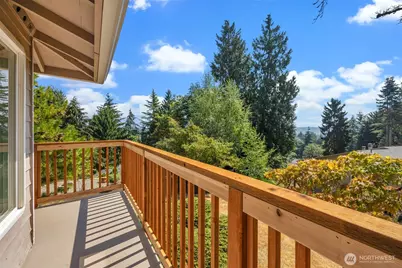 19524 53rd Avenue NE, Lake Forest Park, WA 98155 - Photo 17