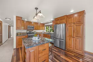 19524 53rd Ave NE, Lake Forest Park, WA 98155 - Photo 13