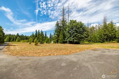 42683 Waters View Court, Concrete, WA 98237 - Photo 9