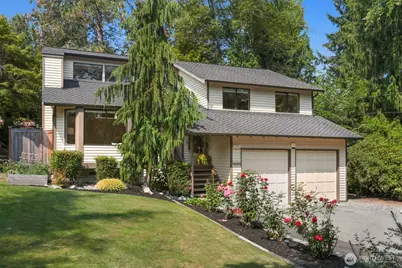 9559 45th Avenue NE, Seattle, WA 98115 - Photo 1
