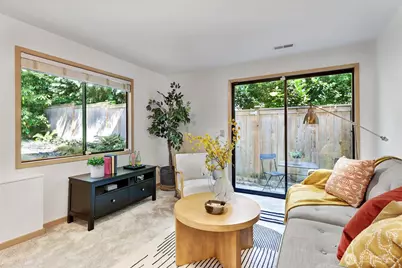 9559 45th Avenue NE, Seattle, WA 98115 - Photo 25