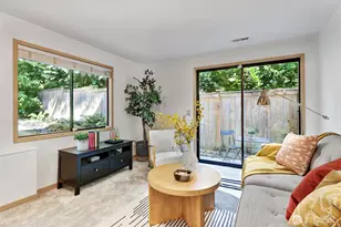 9559 45th Ave NE, Seattle, WA 98115 - Photo 25