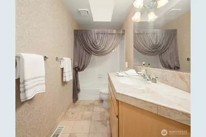 912 Cedar Street, Edmonds, WA 98020 - Photo 21