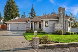 912 Cedar St, Edmonds, WA 98020 - Photo 1