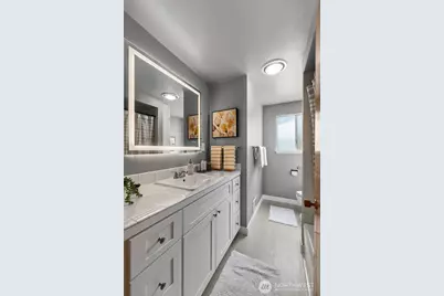 4014 Robin Road W, University Place, WA 98466 - Photo 17