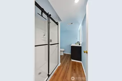 4014 Robin Road W, University Place, WA 98466 - Photo 29