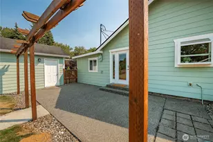 774 Pine St, Lynden, WA 98264 - Photo 17
