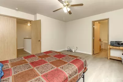 11811 126th Street Ct E, Puyallup, WA 98374 - Photo 23