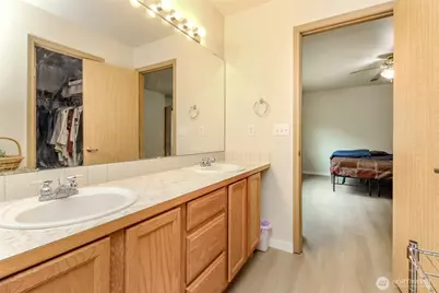 11811 126th Street Ct E, Puyallup, WA 98374 - Photo 25