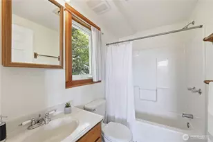 611 Rose St, Port Townsend, WA 98368 - Photo 33