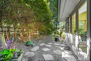 3419 Evergreen Point Rd, Medina, WA 98039 - Photo 17