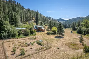 10365 Merry Canyon Rd, Leavenworth, WA 98826 - Photo 3