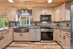 10365 Merry Canyon Rd, Leavenworth, WA 98826 - Photo 7