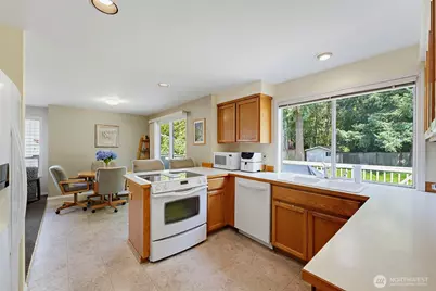 1105 SW 352nd Street, Federal Way, WA 98023 - Photo 11