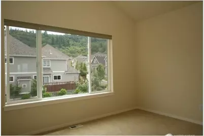 2471 34th Avenue NE, Issaquah, WA 98029 - Photo 11