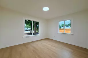 2405 NE 10th St, Renton, WA 98056 - Photo 27