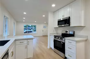 2405 NE 10th St, Renton, WA 98056 - Photo 19