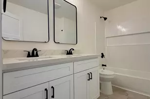 2405 NE 10th St, Renton, WA 98056 - Photo 29